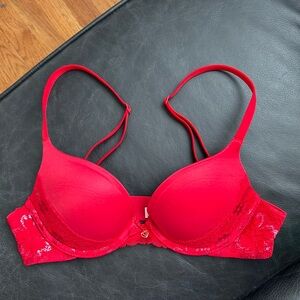 Body by Victoria’s Secret Red Lace Push Up Bra 32B